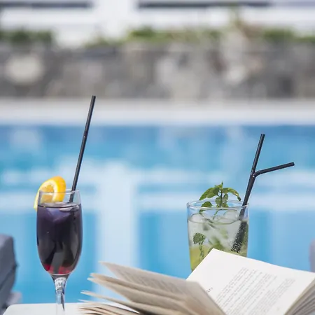 Blue Waves Suites&apartments Hotel Kamári