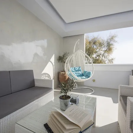 Blue Waves Suites&apartments 2*