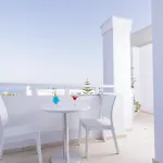 Hotel Blue Waves & Kamari (Santorini)