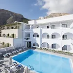 Blue Waves & Hotel