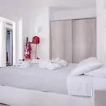 Hotel Blue Waves Suites&apartments 2*