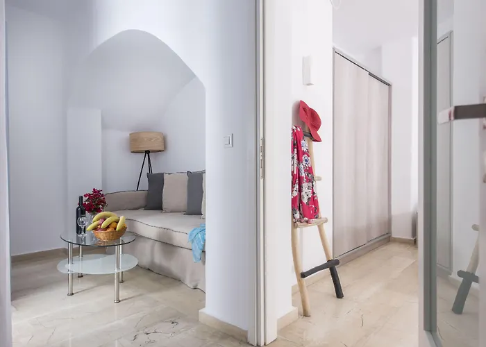 מלון Blue Waves & Kamári