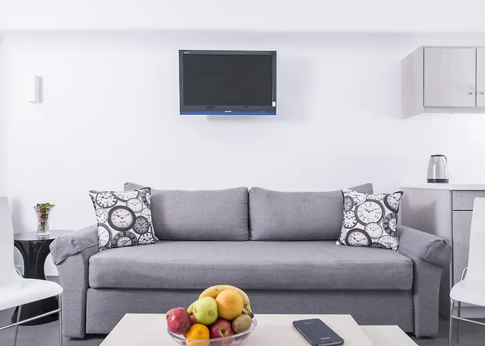 Blue Waves & מלון Kamári