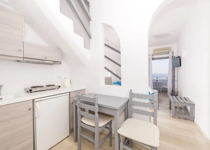 Blue Waves & 2* Καμάρι